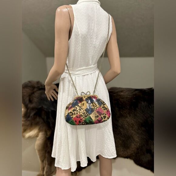 Colorful Handmade Cowhide Bowknot Kisslock Clutch/Crossbody with 2 Chain Styles - Picture 6 of 16